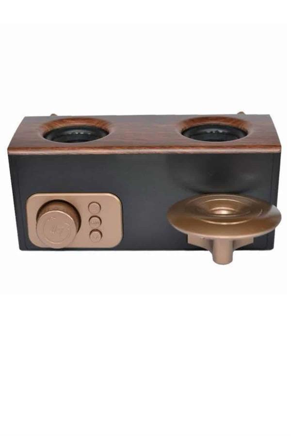 klasik radyo deneyimini modern teknolojilerle bir araya getirir. FM