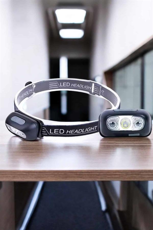 ihtiyacınız olan tüm özelliklere sahip. 4 farklı ışık modu (parlak