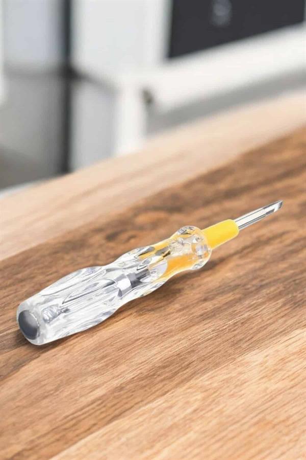 kolay görünebilen neon lambası ile pratiklik sağlar. Nikel kaplama ile korunan yapısı