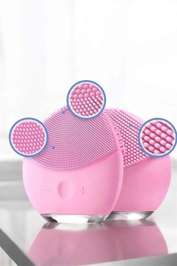 günlük cilt bakım rutininizin vazgeçilmez bir parçası olmaya aday. Cildinizin alt katmanlarına kadar nüfuz eden temizleme fırçaları