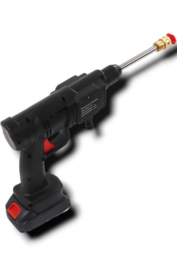 maksimum 30 Bar su basıncına sahiptir. Verimli ve hızlı temizlik için yeterince güçlüdür. Ayrıca aşırı sıcaklık için otomatik kapanma özelliğine sahip bir sıcaklık koruma fonksiyonuna sahiptir. ve aşırı yük