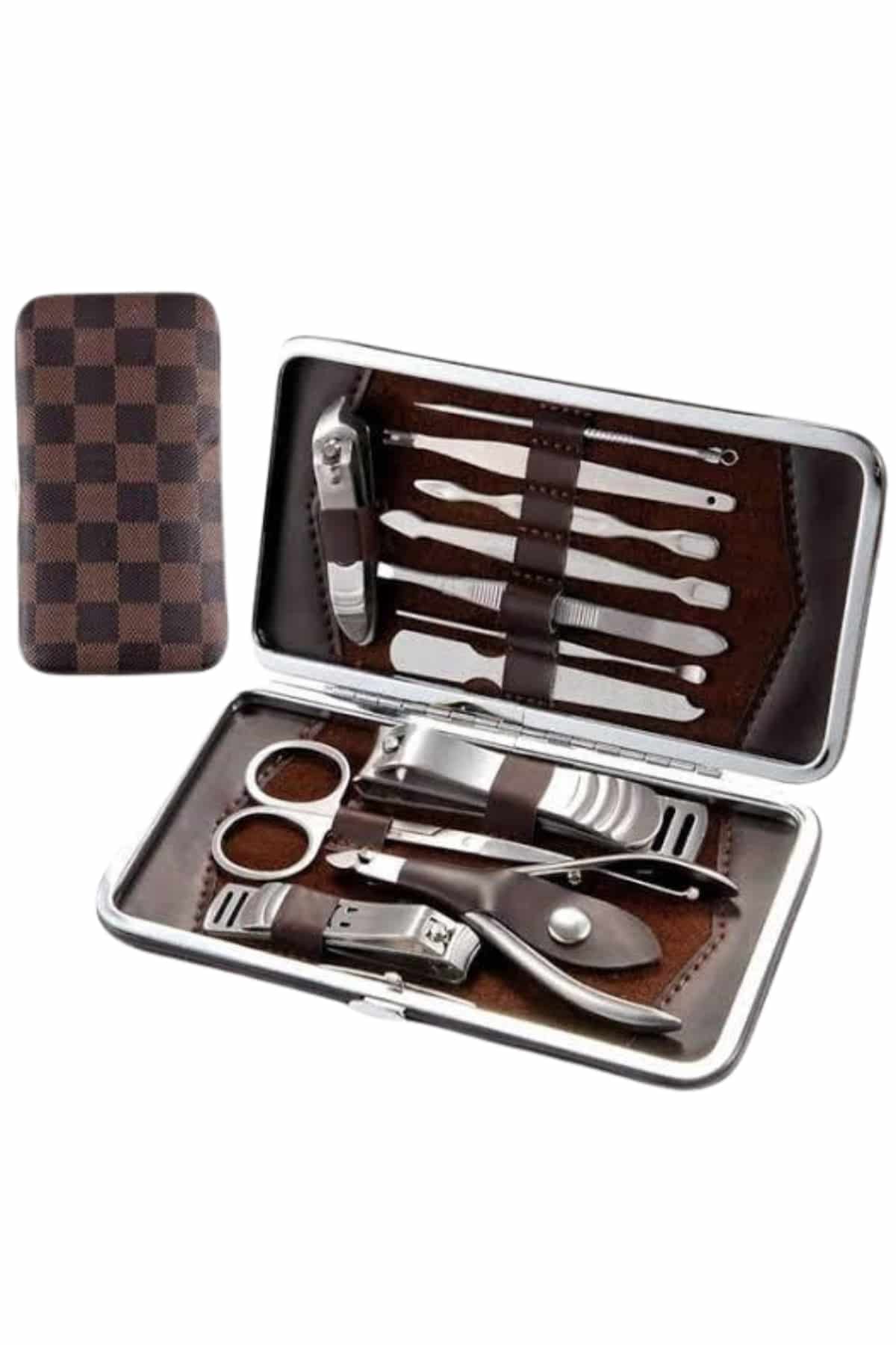 tırnak bakımı ve şekillendirmede ihtiyacınız olan tüm araçları pratik bir şekilde sunar. Hem evde hem de seyahatte kullanabileceğiniz bu set