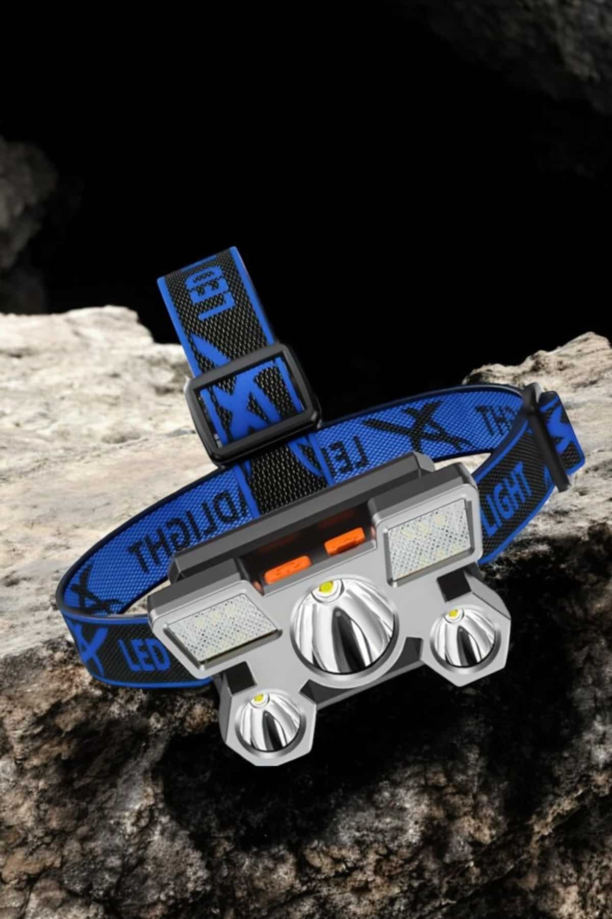 pratik kullanımı ve üstün performansıyla fark yaratıyor. 4 farklı ışık modu (parlak