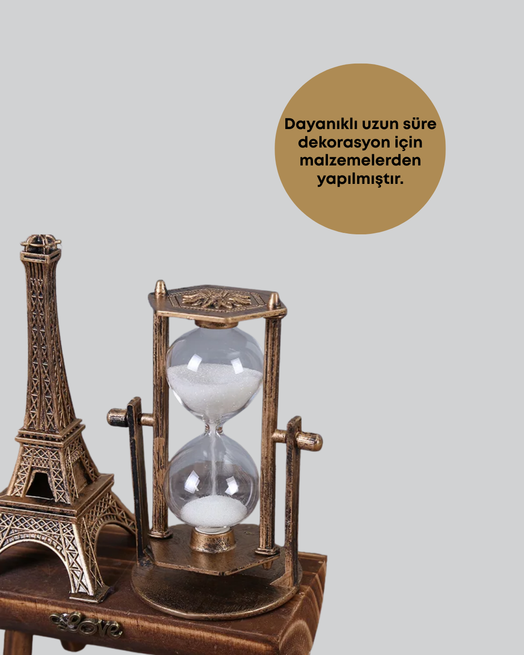 sade ve klasik tasarımıyla her ortamda estetik bir dokunuş sunar. 15x20 cm boyutları sayesinde masa