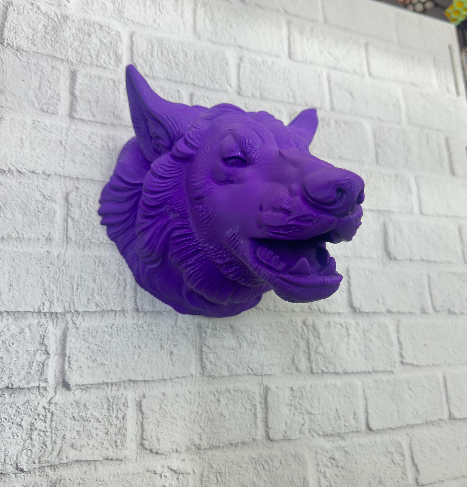 Mor kurt duvar heykeli