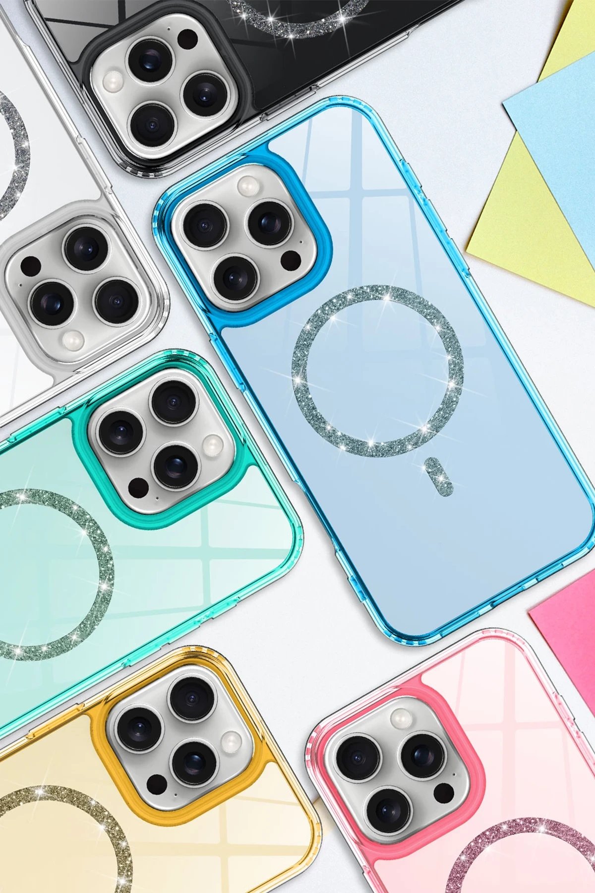 Live Diamond Magsafe Kapak ✅ MagSafe Uyumlu Güçlü MıknatısDahili güçlü manyetik yapısı sayesinde MagSafe şarj cihazları ve aksesuarlarla tam uyum sağlar. Hem pratik hem güvenli kullanım sunar.✅ Darbe Emici Hava Yastığı TeknolojisiÖzel hava yastıklı köşe koruması sayesinde düşmelere ve çarpmalara karşı üst düzey şok emilimi sağlar. Cihazınızı her açıdan güvenle korur.✅ Yumuşak ve İpeksi Dokunuş HissiUltra ince ve pürüzsüz yüzeyi sayesinde ele mükemmel oturur