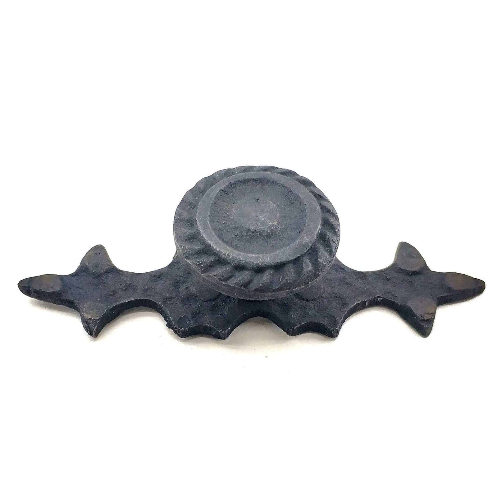 Antika Tarz Dekoratif Pirinc Cizgili Dugme 25x80 Mm Oksit 170404110 Sw1920sh1920 700x700 Antika Tarz Dekoratif Pirinç Çizgili Düğme - 25x80 Mm, Oksit najmaddin.com Antika Tarz Dekoratif Pirinç Çizgili Düğme - 25x80 Mm