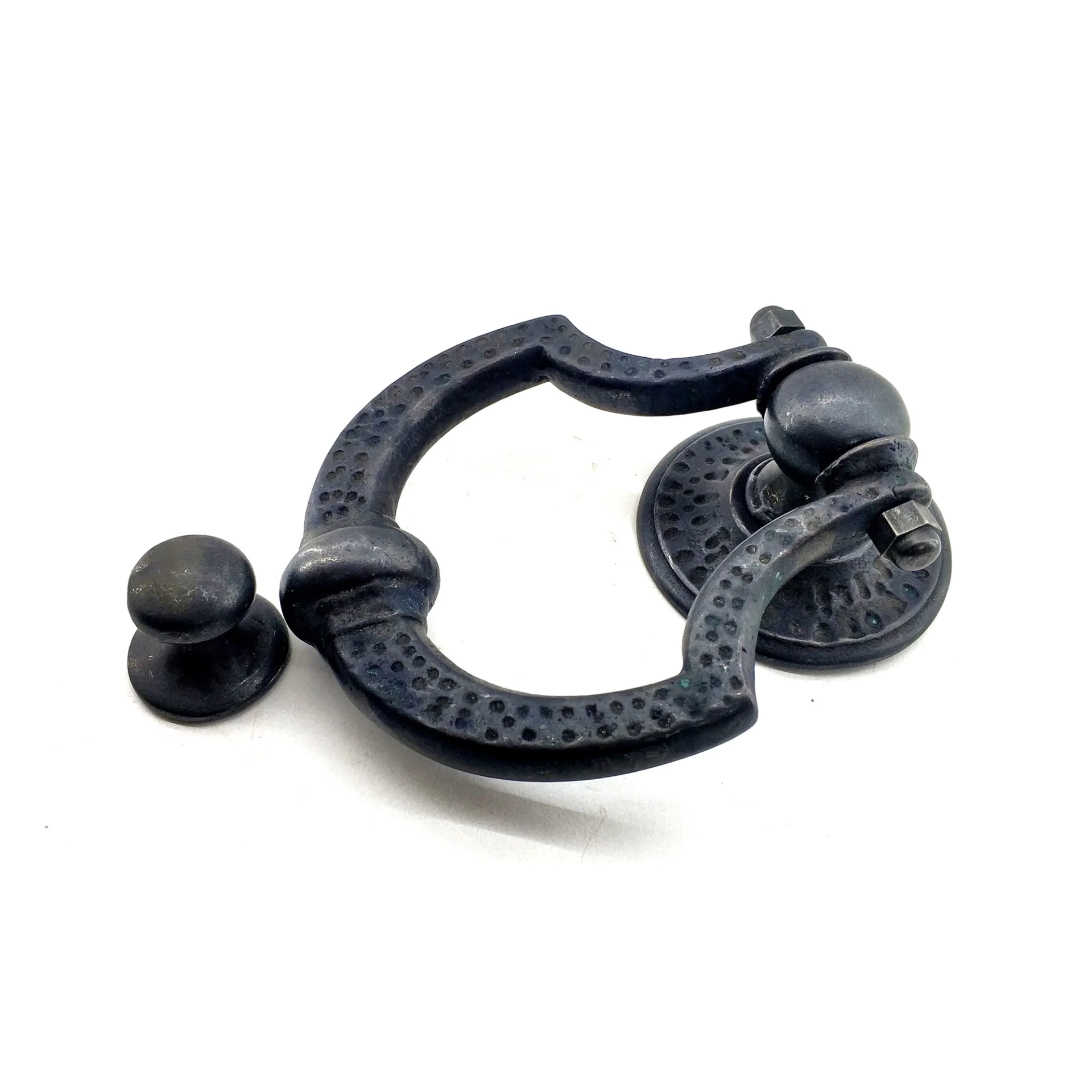 Antika Tarz Dekoratif Pirinç Dövme Kapı Tokmağı