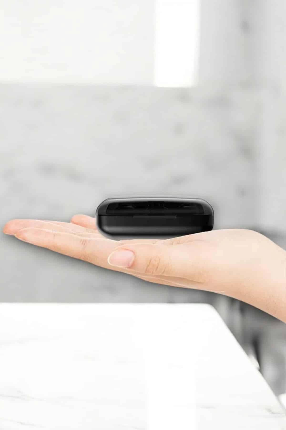 Bluetooth Kulaklik Powerbankli Dijital Gostergeli Dokunmatik Kontrol 350225794 Sw1200sh1800 700x1050 Bluetooth Kulaklık Powerbankli Dijital Göstergeli Dokunmatik Kontrol najmaddin.com Bluetooth Kulaklık Powerbankli Dijital Göstergeli Dokunmatik Kontrol - Görsel 3