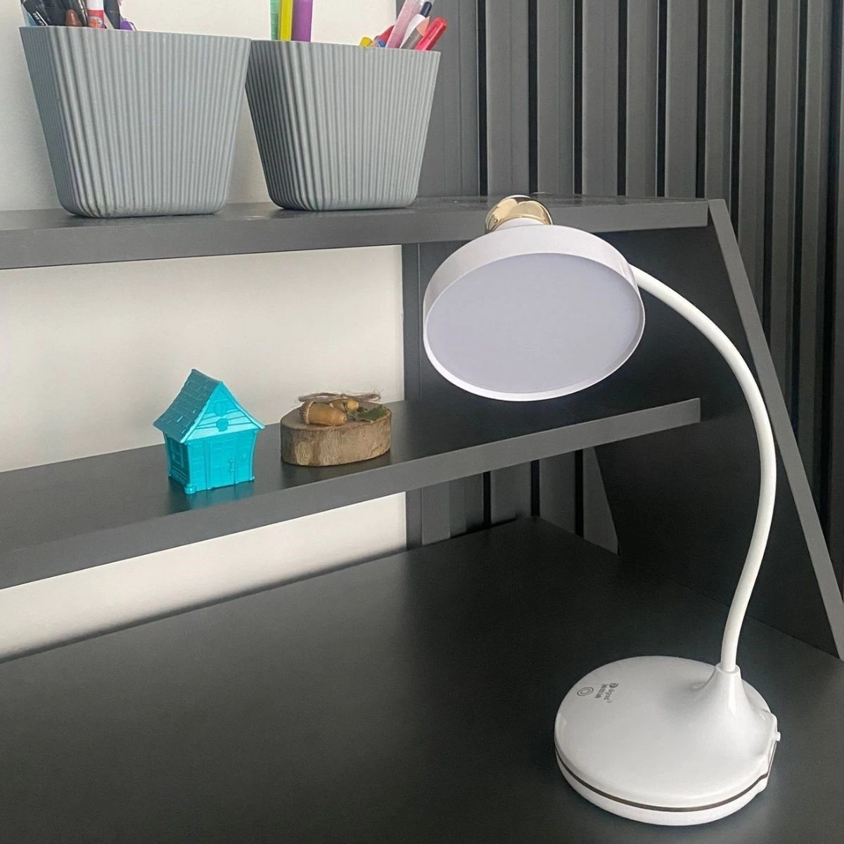 Dokunmatik 3 Farkli Led Isikli Calisma Masasi Ustu Lamba 387019717 Sw1200sh1200 700x700 Dokunmatik 3 Farklı LED Işıklı Çalışma Masası Üstü Lamba najmaddin.com Dokunmatik 3 Farklı LED Işıklı Çalışma Masası Üstü Lamba - Görsel 3