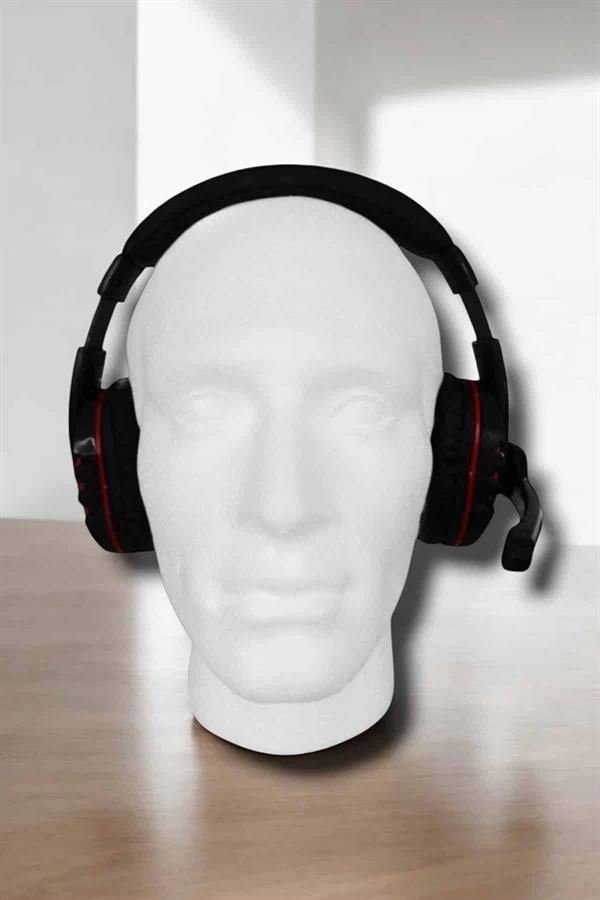 Güçlü Bass ve Suya Dayanıklı