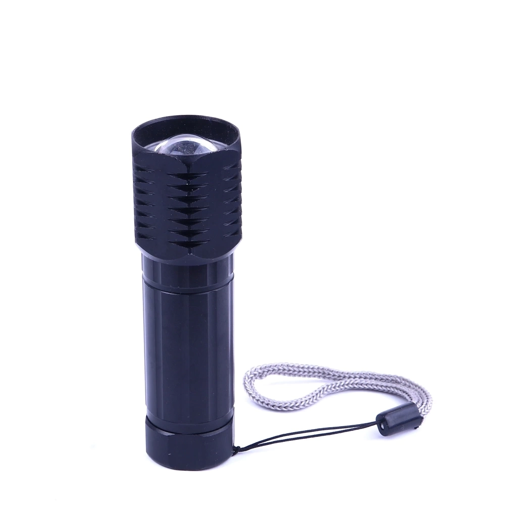 Kucuk Guclu Zoomlu El Feneri Wt 094 333925587 Sw1000sh1000 700x700 Küçük Güçlü Zoomlu El Feneri Wt-094 najmaddin.com Küçük Güçlü Zoomlu El Feneri Wt-094 - Görsel 3