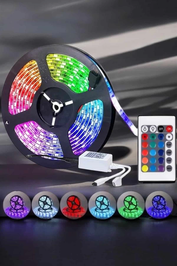 Led Isik 5 Metre Serit Led Rgb Isikli 389824014 Sw600sh900 Led Işık 5 Metre Şerit Led RGB Işıklı najmaddin.com dekoratif aydınlatma ve pratik kullanım özellikleriyle yaşam alanlarınızı renklendirmenin en ideal yoludur. 5 Metre Uzunluk: Geniş alanlarda etkili aydınlatma sağlar. Esnek yapısıyla farklı yüzeylere kolayca uyum sağlar ve gerektiğinde kesilebilir. Renkli Aydınlatma ve Modlar: Kumandası sayesinde renk değişimi