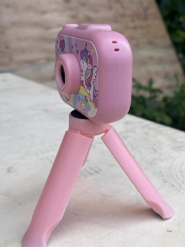 Najmaddin.com 4 1203 Ayaklı Mini Fotoğraf Makinesi Çocuk Için Eğitici Video Kamera (Kopya) najmaddin.com bu kamera sayesinde hikayelerini anlatmayı
