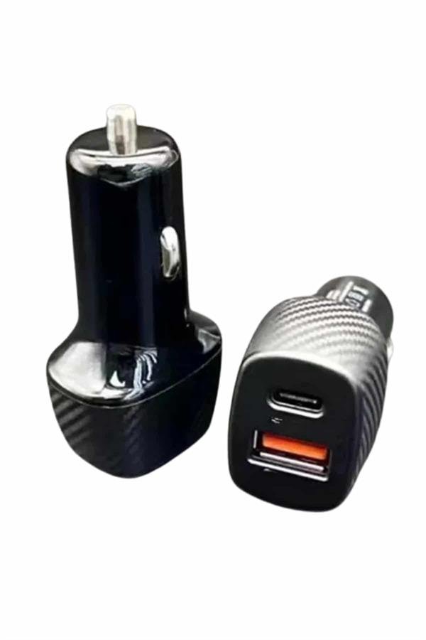 Najmaddin.com 4 1443 Type-C Girişli Araba Çakmaklık Şarj Cihazı 38W Oto Çakmaklık najmaddin.com aynı zamanda cihazlar arası çift yönlü enerji aktarımını da mümkün kılar. PD özelliği sayesinde