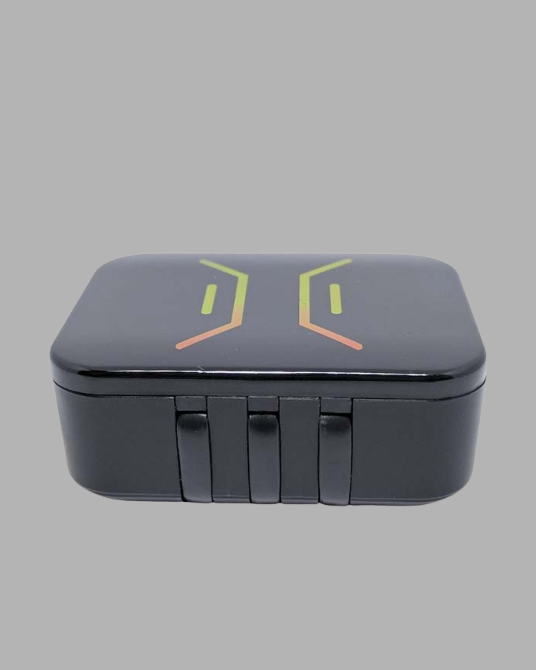 Najmaddin.com 4 2522 700x875 Bluetooth 5.3 Kulaklık – Kablolu & Kablosuz Kullanım 2000 mAh Powerbank 4 Saat Kesintisiz Müzik najmaddin.com enerji tasarrufu sağlayarak kesintisiz ses kalitesi elde edebilirsiniz. 2.000 mAh kapasiteli şarj kutusu