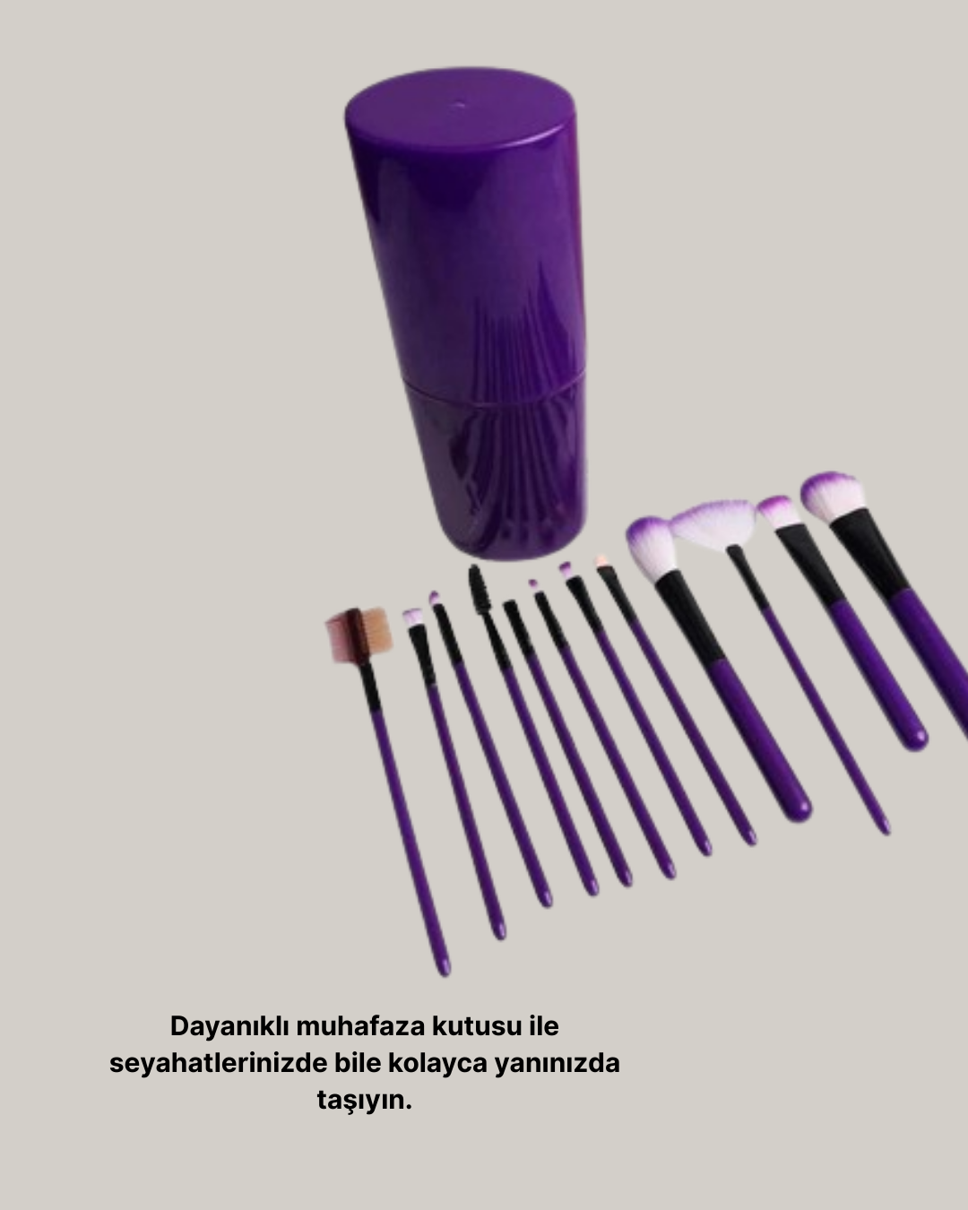 Najmaddin.com 6 602 700x875 Kusursuz Makyaj İçin 12 Parça Profesyonel Fırça Seti Taşınabilir Kutu Hediyeli najmaddin.com seyahatlerde veya günlük taşıma için oldukça uygundur. Setin şık kutusu