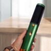 Saçlarınıza zarar vermeden düzleştirme deneyimi sunan bu saç düzleştirici