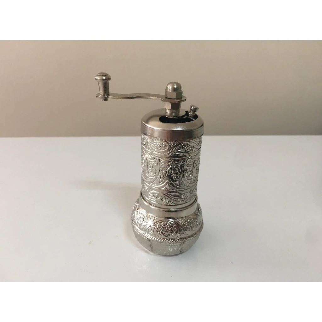 Osmanli Motifli Kahve Ve Baharat Degirmeni Gumus 294523343 Sw1024sh1024 700x700 Osmanlı Motifli Kahve Ve Baharat Değirmeni Gümüş najmaddin.com Osmanlı Motifli Kahve Ve Baharat Değirmeni Gümüş