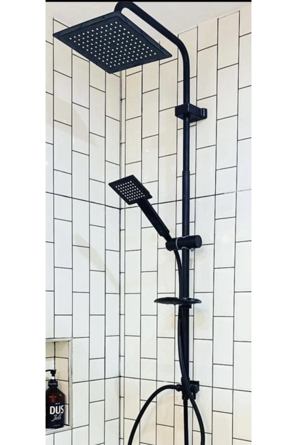 Siyah Kare Dus Seti Tepe Yagmurlama Dus Basligi Ekstra Buyuk Robot Dus Sistemi 154395376 Sw1200sh1800 700x1050 Siyah Kare Duş Seti, Tepe Yağmurlama Duş Başlığı, Ekstra Büyük Robot Duş Sistemi najmaddin.com Siyah Kare Duş Seti