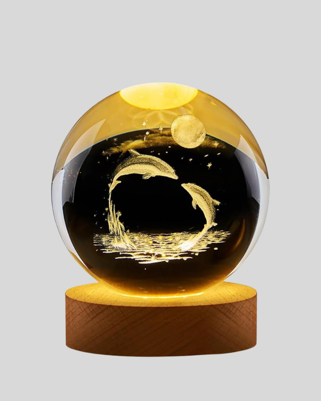 3d Yunus Desenli Kristal Kure Ahsap Tabanli Isikli Dekor Objesi 223168595 Sw1080sh1350 700x875 3D Yunus Desenli Kristal Küre Ahşap Tabanlı Işıklı Dekor Objesi najmaddin.com Kristal küre içerisinde yer alan 3 boyutlu yunus deseni