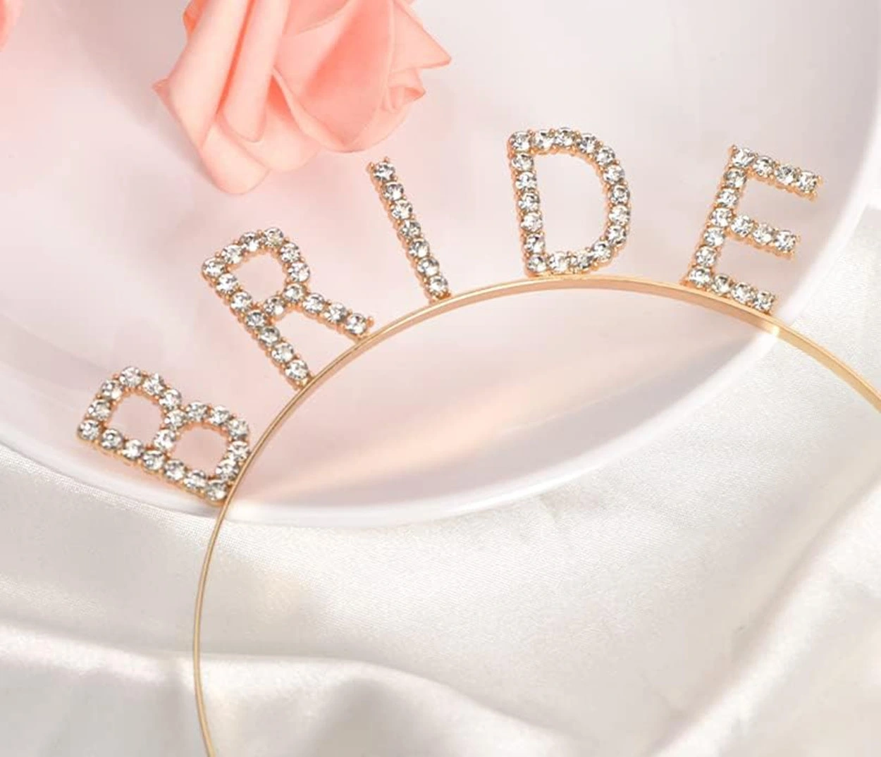 Altin Gold Renk Bekarliga Veda Kristal Tas Bride Taci Ithal 373649653 Sw1250sh1074 700x601 Altın Gold Renk Bekarlığa Veda Kristal Taş Bride Tacı İthal najmaddin.com Altın Gold Renk Bekarlığa Veda Kristal Taş Bride Tacı İthal - Görsel 3