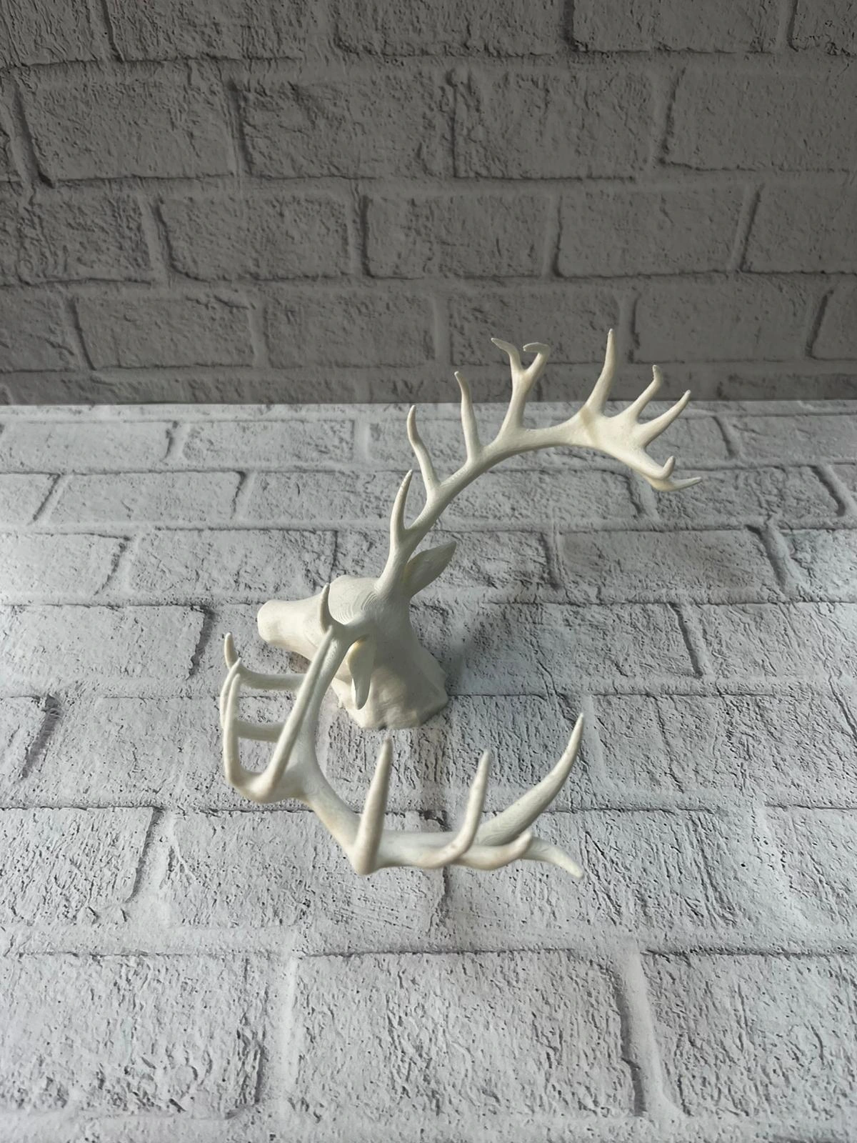 Dekoratif Geyik Basi Heykel 25 Cm Modern Minimal Tasarim 241569087 Sw1200sh1600 700x933 Dekoratif Geyik Başı Heykel 25 cm Modern Minimal Tasarım najmaddin.com 25 cm genişliğe sahip bu dekoratif geyik başı heykel
