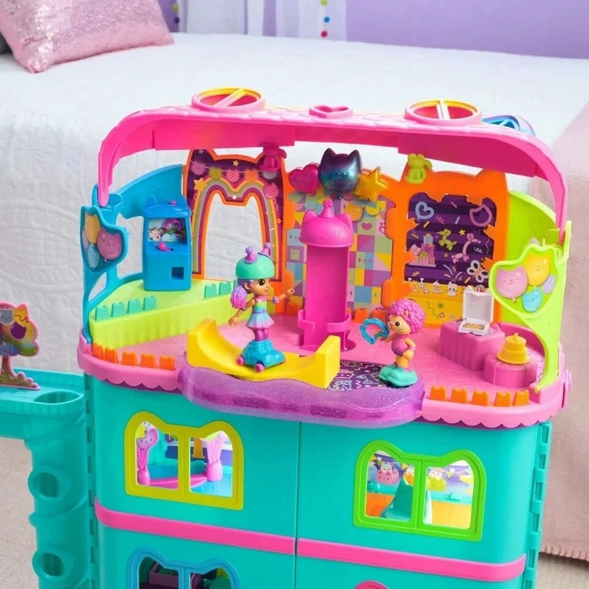 Gabby Dollhouse Parti Salonu Oyun Seti 6069755 386720464 Sw1200sh1200 700x700 Gabby Dollhouse Parti Salonu Oyun Seti 6069755 najmaddin.com Gabby Dollhouse Parti Salonu Oyun Seti 6069755 - Görsel 3