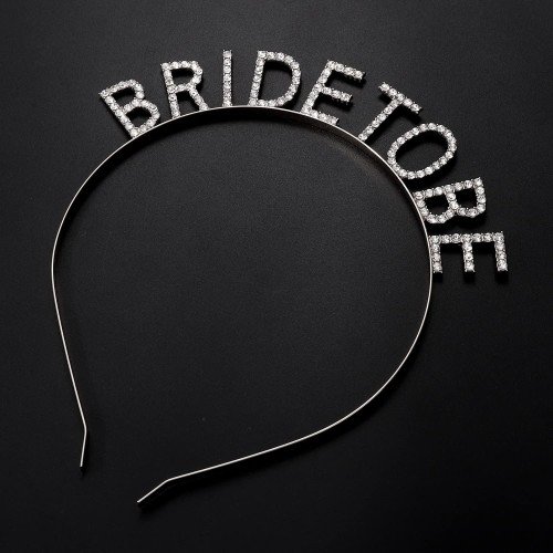 562741421753 2 500x500 1 Gümüş Kaplama Kristal Taşlı Bride To Be Gelin Tacı najmaddin.com başa rahat oturan ergonomik tasarım.Tasarım: "Bride To Be" yazısıyla özel günler için zarif bir görünüm sağlar.Renk: Parlak gümüş kaplama