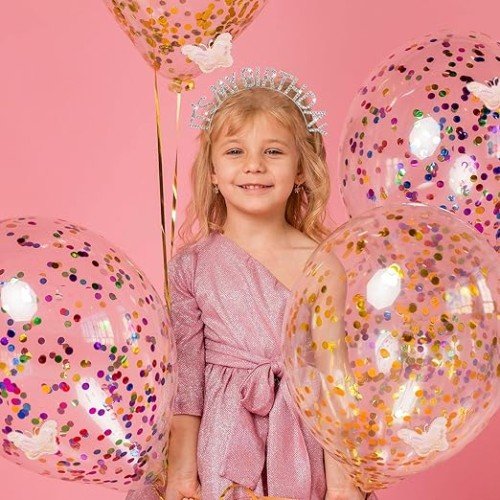 562741435747 5 500x500 1 Kristal Taşlı Gümüş Renk İt's My Birthday Yazılı Doğum Günü Parti Tacı 14x16 cm najmaddin.com doğum günü kutlamalarınıza zarafet ve lüks bir ışıltı katmak için tasarlandı. A kalite ithal malzemeden üretilen bu metal taç
