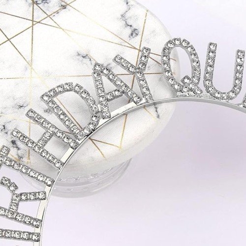 562741435763 4 500x500 1 Gümüş Renk Kristal Taşlı Parlak Birthday Queen Yazılı Kraliçe Taç 16x17 cm najmaddin.com Gümüş Renk Kristal Taşlı Parlak Birthday Queen Yazılı Kraliçe Taç 16x17 cm - Görsel 3