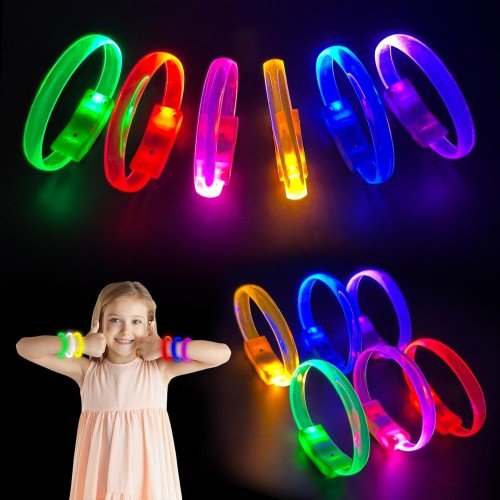 562741436507 4 500x500 1 Festival & Parti LED Bileklik – 3 Modlu Işıklı najmaddin.com renkli ışıkları ve farklı mod seçenekleriyle dikkat çekici bir aksesuardır. Hafif ve esnek yapısı sayesinde gün boyu ve gece boyunca rahatça kullanılabilir.LED bileklik 3 farklı ışık modu sunar. Sabit yanma