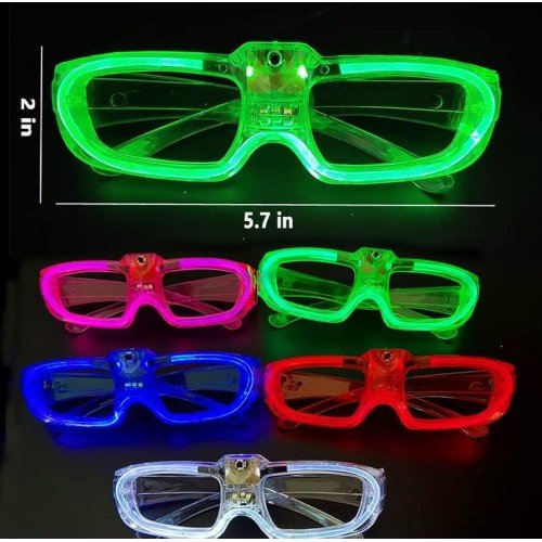 pilli yapısı sayesinde saatlerce sönmeden yanmaya devam eder.Hafif ve Ergonomik: Dans ederken veya hareket halindeyken varlığını unutturacak kadar hafif malzemeden üretilmiştir.Paket İçeriği: 6 Adetli Avantajlı SetPaylaştıkça artan eğlence için tasarlanan set içeriği:Miktar: 6 Adet LED Gözlük.Renk Çeşitliliği: 5 Farklı canlı renk (Mavi