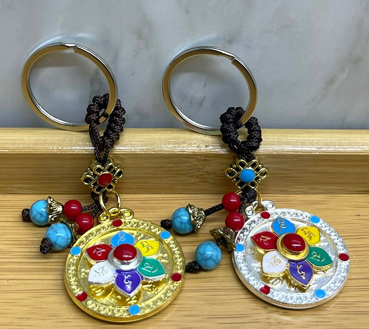 SHT95221 Alk4460 700x625 Metal Lotus Tılsımlı Şans Anahtarlık najmaddin.com Metal Lotus Tılsımlı Şans Anahtarlık