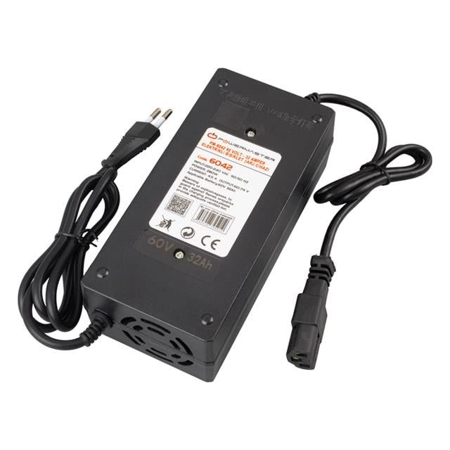 ZX194316 POWERMASTER PM 6042 60 VOLT 32 AMPER E 7935 Powermaster Pm-6042 60 Volt - 32 Amper Elektrikli Bisiklet Şarj Cihazı najmaddin.com güvenli ve verimli bir şekilde şarj etmek için ideal bir çözümdür. Ürün Özellikleri: Giriş: 100-240V AC