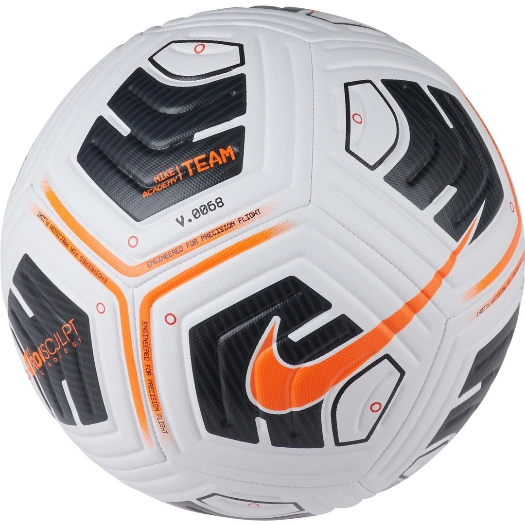 Nike Futbol Topu 439534486 Sw1080sh1080 700x700 Nike Futbol Topu najmaddin.com dayanıklı ve performans odaklı bir spor ekipmanıdır.Antrenmanlarda
