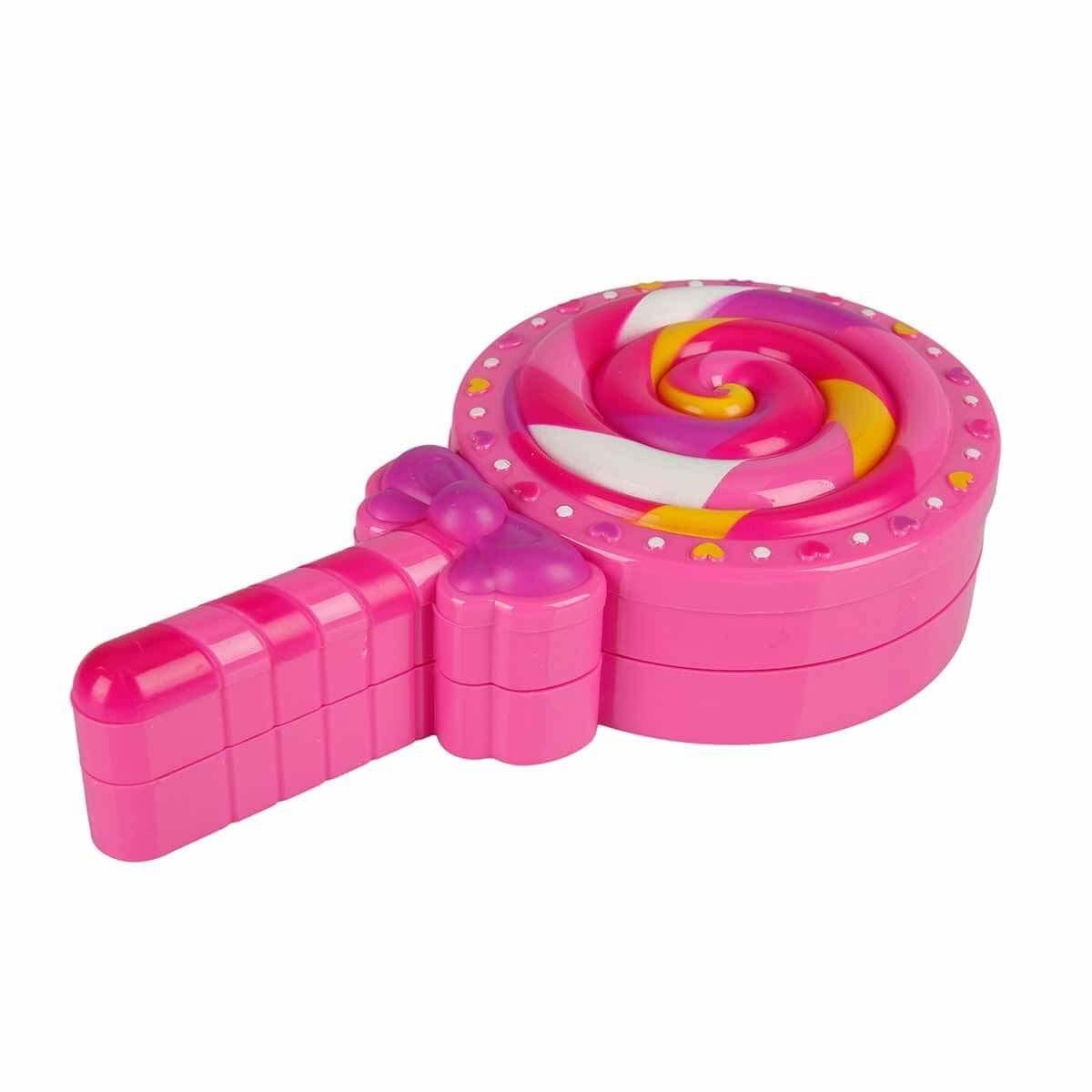 S01 2598 3 700x700 2598 Lolipop Şekilli 2 Katlı Makyaj Güzellik Seti najmaddin.com çift taraflı far süngeri gibi aksesuarlar yer almaktadır.Ürünler göz içine temas ettirmeden