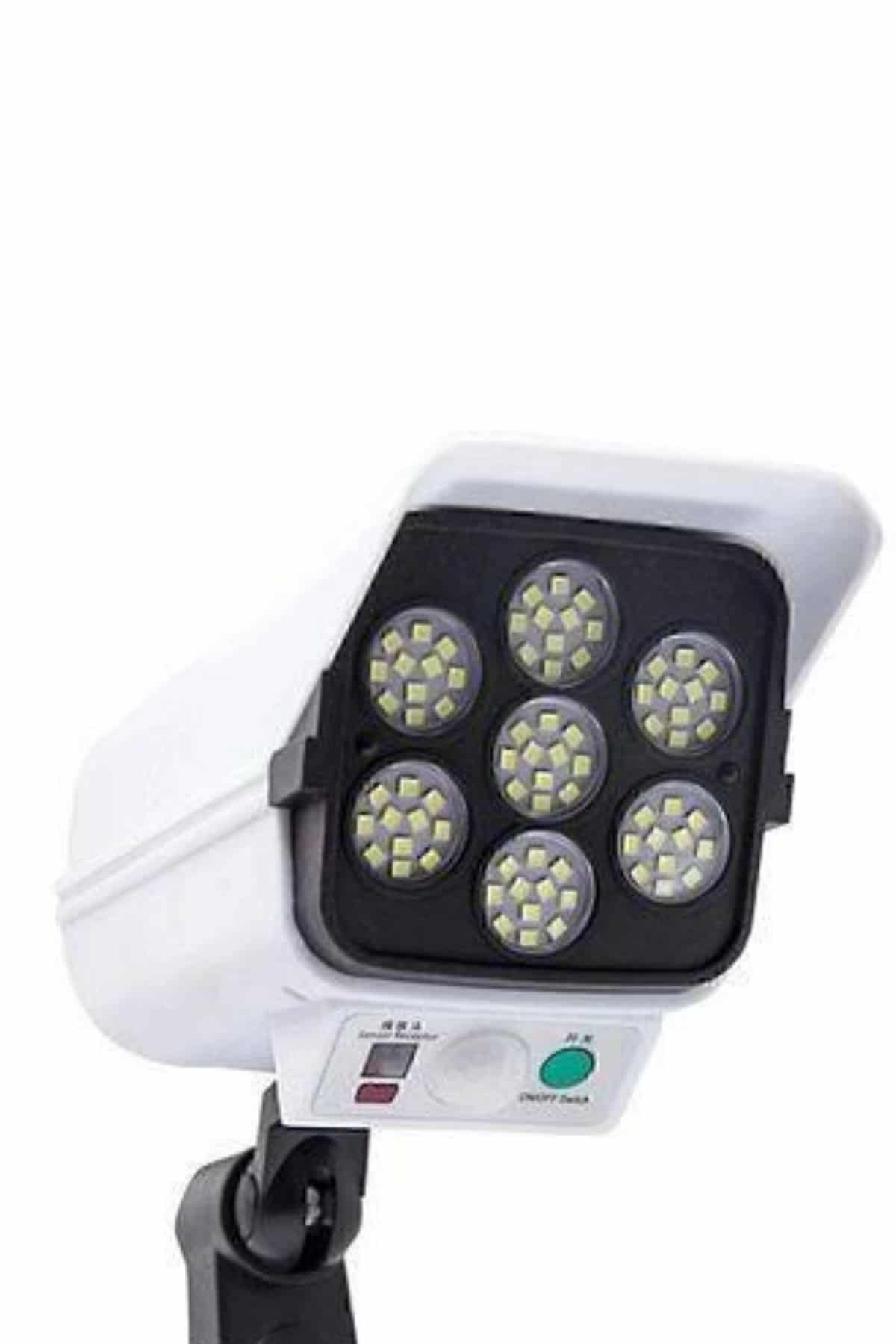2 80 1 700x1050 Kamera Görünümlü Led Lamba Dönebilen Bahçe Aydınlatması Duvar Lambası najmaddin.com aynı zamanda güçlü LED aydınlatmasıyla bahçenizi veya dış mekanınızı aydınlatır. Hem güvenlik hem de dekoratif amaçlı kullanım için idealdir.
