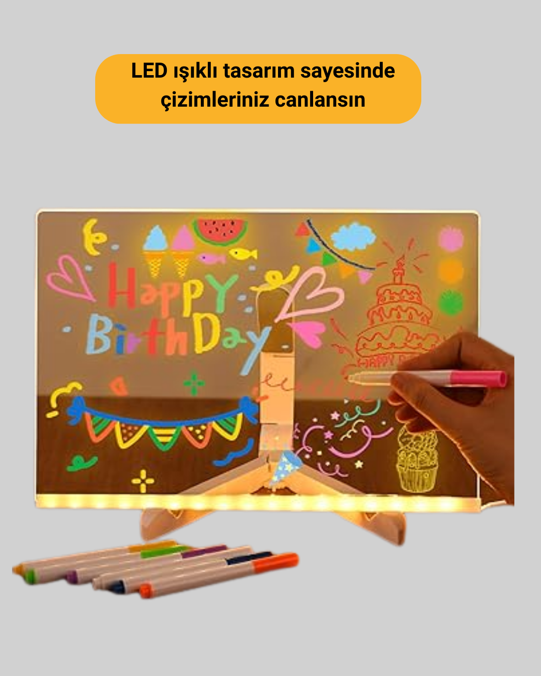 8 162 2 700x875 Çocuklar ve Yetişkinler İçin USB LED Işıklı Çizim Panosu najmaddin.com çocuğunuzun çizimlerini tazeleyebilirsiniz. Paket içinde yer alan 7 farklı renkli kalem
