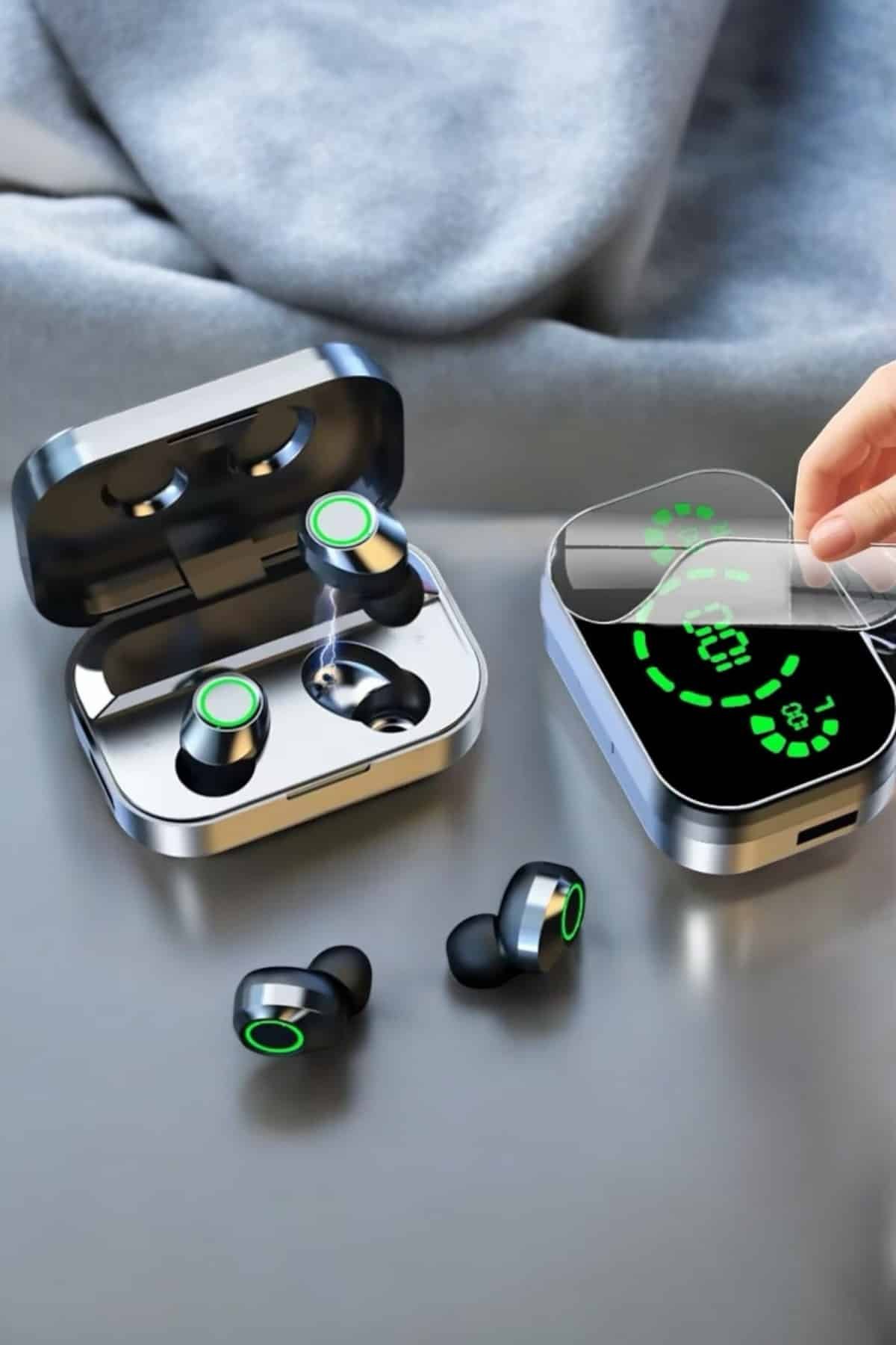 IMG 3704 Photoroom 700x1050 Bluetooth Kulaklık Çift Telefon Desteği ve Suya Dayanıklı Powerbankli najmaddin.com ellerinizi serbest bırakırken bile net bir şekilde görüşme yapabilir